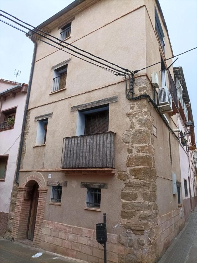 Casa Zapatero En Somontano Holiday home Salas Bajas